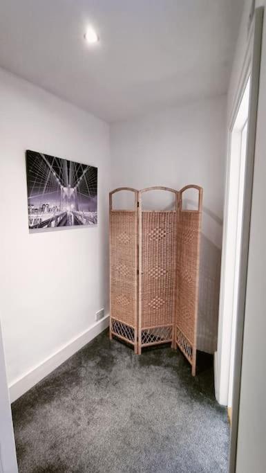 Cntrl Reading Modernized 3 Bedroom House Esterno foto