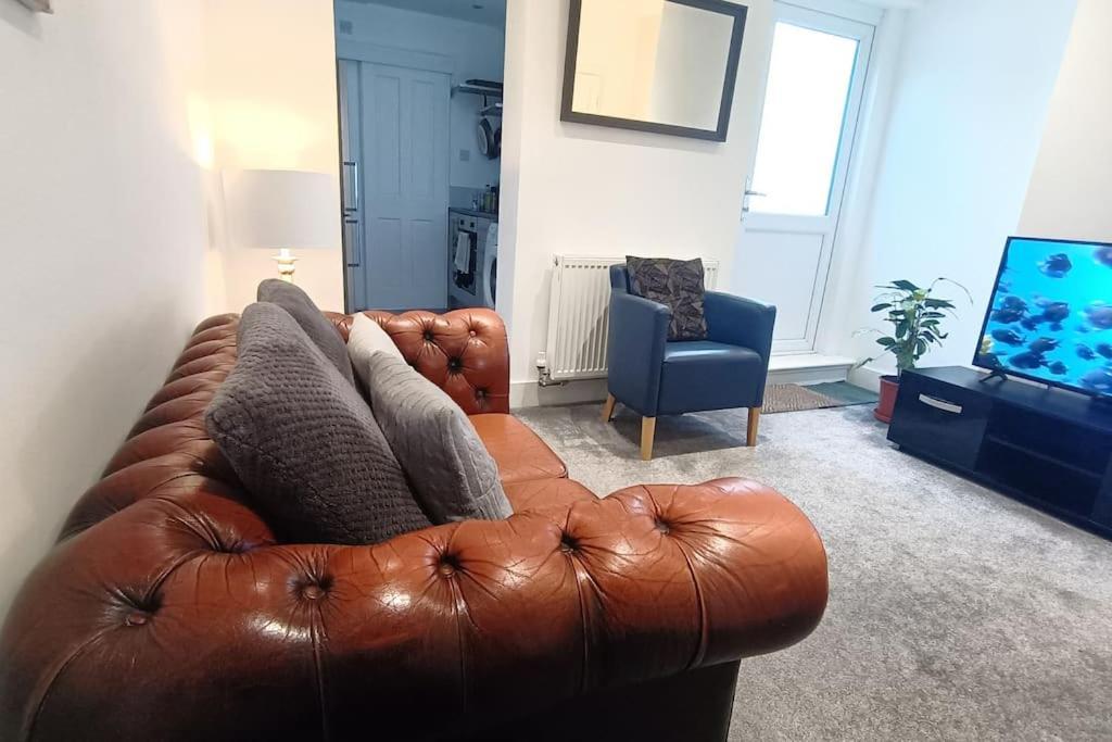 Cntrl Reading Modernized 3 Bedroom House Esterno foto